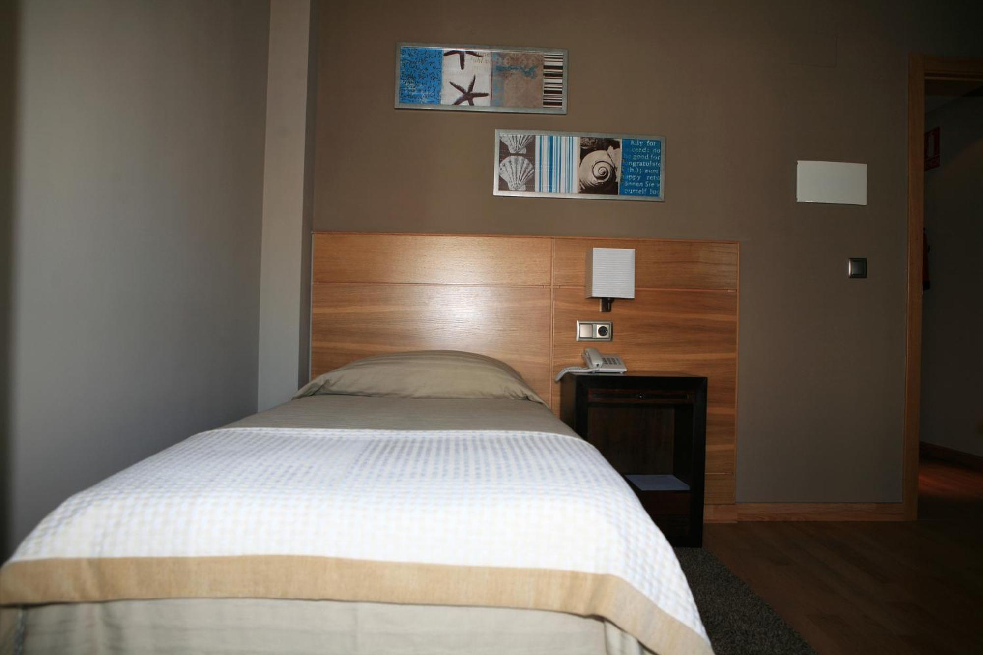 Hotel Viento Del Norte O O Porto de Espasante Extérieur photo