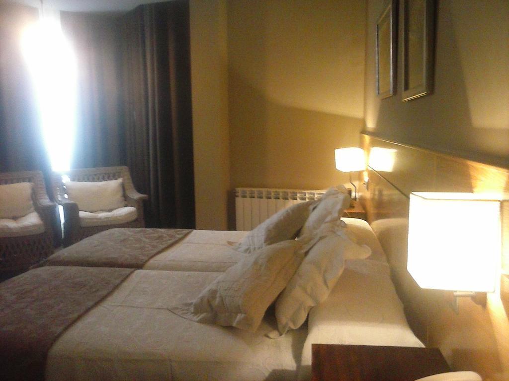 Hotel Viento Del Norte O O Porto de Espasante Extérieur photo